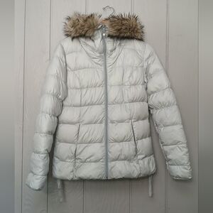 Women's Silver Puffer Down Packable Jacket with Faux Fur Hood Size Medium
